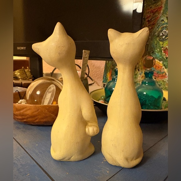 Vintage Ceramic Gossip Cats Meow Set Pair Figurines 🐈‍⬛🐾🐾🐾 Cute Sassy - Picture 2 of 5